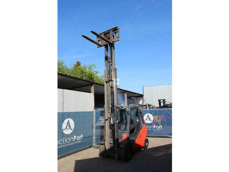 Diesel gaffeltruck 2012  Fenwick H35D-01 (29)