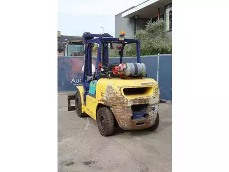 Wózki gazowe 1999  Komatsu FG45T-7 (4)