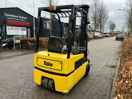 Electric - 4 wheels 2004  Yale ERP20ATF (4)