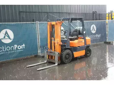 Treibgasstapler 1993  Toyota 42 5FGF25 (8)