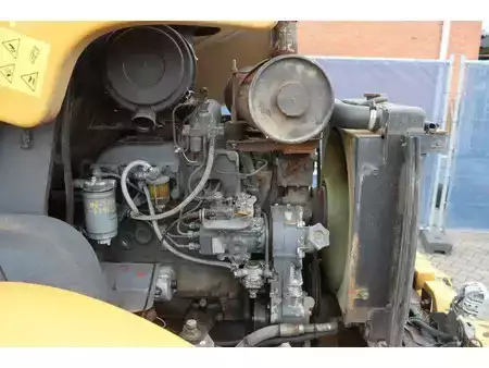 Empilhador telescópico-Fixo 2000  New Holland LM 410 (21)