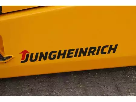 Eléctrico - 4 rodas - Jungheinrich EFG 540 (16)