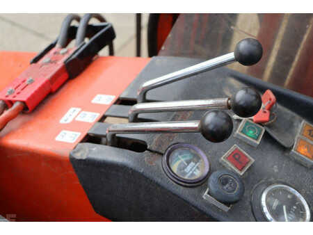 Retráctil 1979  BT BTRT 1350/9 (18)