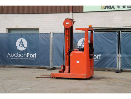 Retráctil 1979  BT BTRT 1350/9 (3)