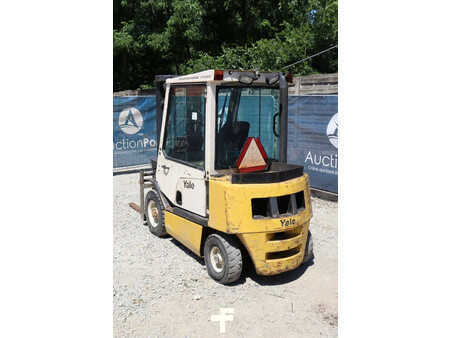 Diesel heftrucks 1999  Yale GDP25RF (4)
