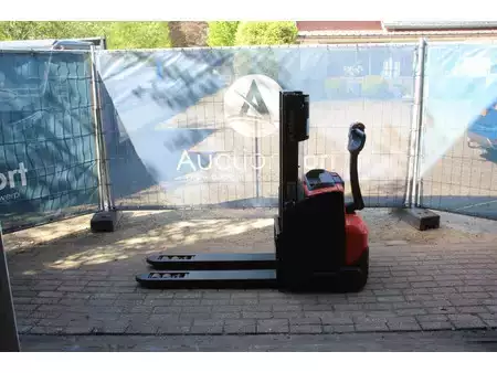 Stacker pedestre 2023  Toyota SWE200D (2)