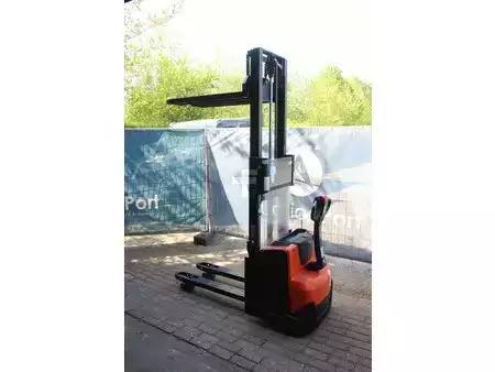Stacker pedestre 2023  Toyota SWE200D (20)