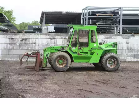 Teleskoplæsser (fast) - Merlo P 30.7 (1)