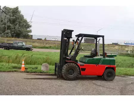 Dieselový VZV 1996  CAT Lift Trucks DP40 (1)