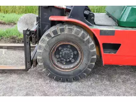 Dieselový VZV 1996  CAT Lift Trucks DP40 (12)