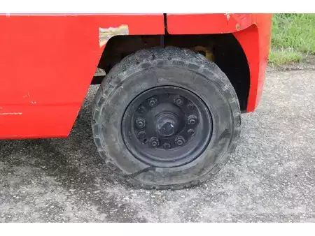 Dieselový VZV 1996  CAT Lift Trucks DP40 (13)