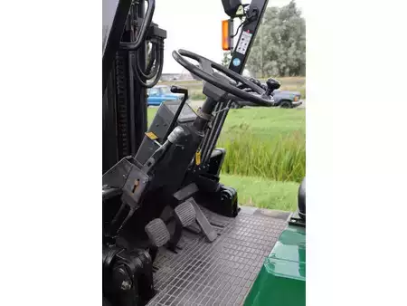 Dieselový VZV 1996  CAT Lift Trucks DP40 (20)