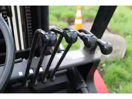 Dieselový VZV 1996  CAT Lift Trucks DP40 (26)