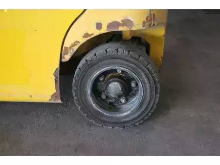 Elektro 4 Rad 2010  Yale ERP16VF (16)