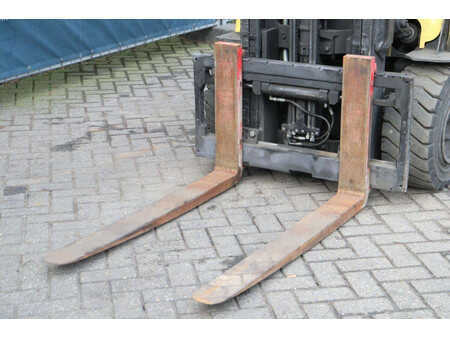 Carrelli elettrici 4 ruote 2017  Hyster J3.0XN (10)