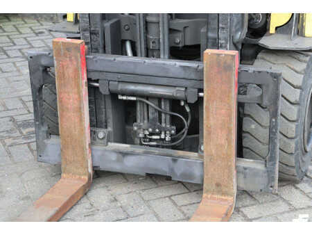 Carrelli elettrici 4 ruote 2017  Hyster J3.0XN (11)