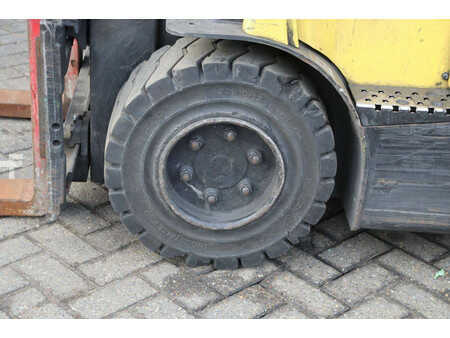 Carrelli elettrici 4 ruote 2017  Hyster J3.0XN (14)