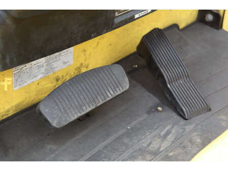 Carrelli elettrici 4 ruote 2017  Hyster J3.0XN (23)