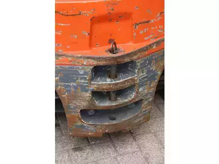 Carrelli elettrici 4 ruote 2009  Toyota 7FBMF25 (21)