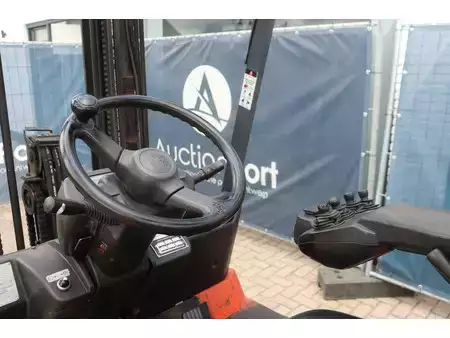 Carrelli elettrici 4 ruote 2009  Toyota 7FBMF25 (25)
