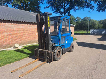 LPG Forklifts 2005  Hyster H 250 XM X (4)