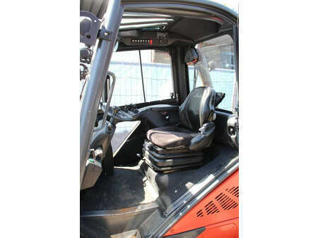 Dieselový VZV 2017  Linde H35D-02 (18)
