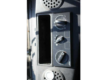 Dieselový VZV 2017  Linde H35D-02 (21)