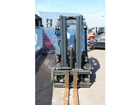 Dieselový VZV 2017  Linde H35D-02 (7)