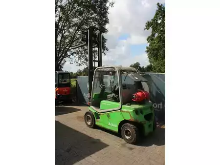 Gasoltruck - Cesab Drago H250 (32)