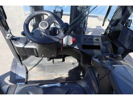 El Truck - 4-hjul 2018  Linde E35L-01 (23)