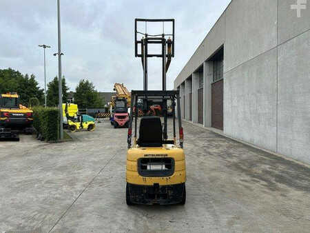 benzines emelö kocsi 2000  Mitsubishi FG15 (35)