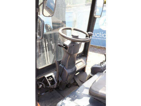 Eléctrica de 4 ruedas 2011  Doosan B15T-5 (19)