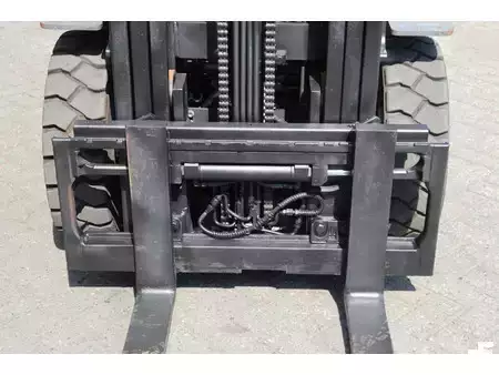 Empilhador diesel 2010  Toyota 02-8FDF25 (12)