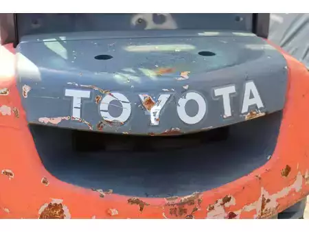 Empilhador diesel 2010  Toyota 02-8FDF25 (18)
