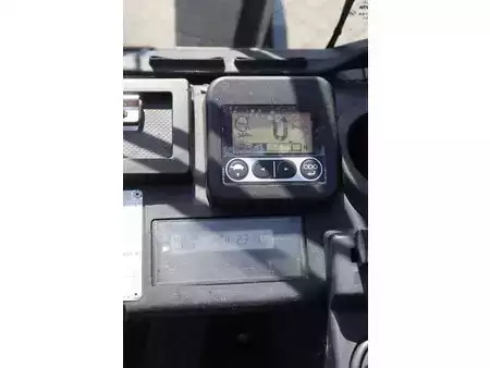 Empilhador diesel 2010  Toyota 02-8FDF25 (27)