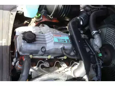 Empilhador diesel 2010  Toyota 02-8FDF25 (30)