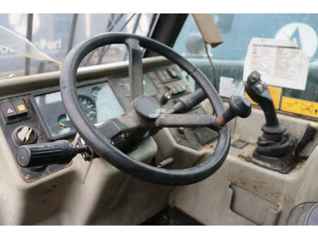 Chariots téléscopiques fixes 2007  Bobcat T3571 (28)