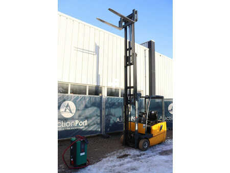 Elektryczne 4-kołowe 2003  Jungheinrich EFG-450DZ (35)