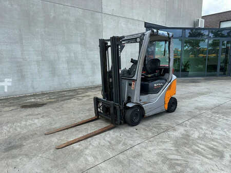 Nestekaasutrukki 2010  Still RX70-16T (1)