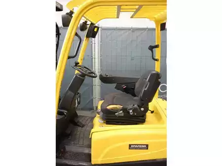 Chariots électriques à 4 roues 2013  Hyster J1.6XNT (21)