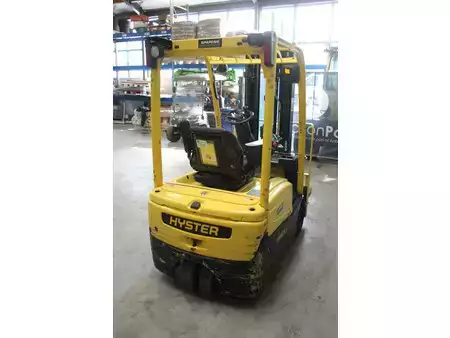 Chariots électriques à 4 roues 2013  Hyster J1.6XNT (5)