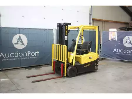 Chariots électriques à 4 roues 2013  Hyster J1.6XNT (8)