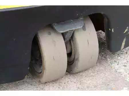 Elektryczne 4-kołowe 1996  Hyster J1.60XMT (14)