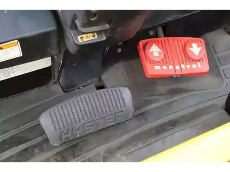 Elektryczne 4-kołowe 1996  Hyster J1.60XMT (21)