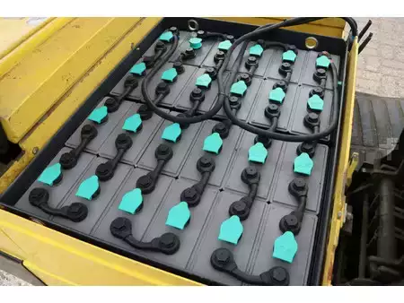 Elektryczne 4-kołowe 1996  Hyster J1.60XMT (25)