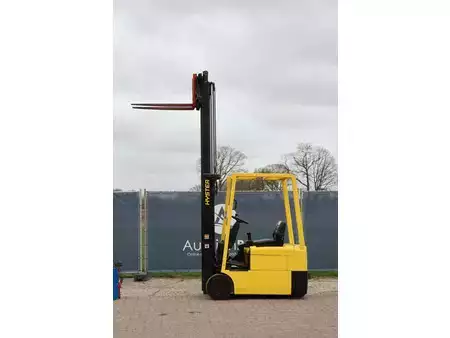 Elektryczne 4-kołowe 1996  Hyster J1.60XMT (28)