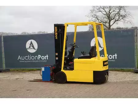 Elektryczne 4-kołowe 1996  Hyster J1.60XMT (3)