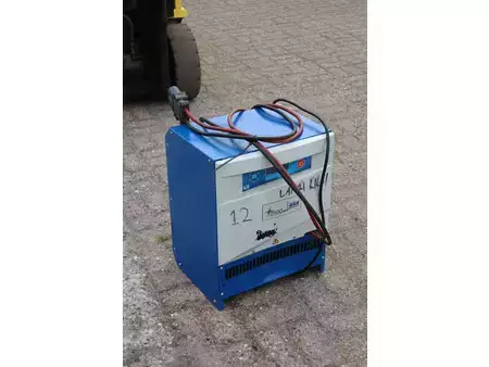 Elektryczne 4-kołowe 1996  Hyster J1.60XMT (32)