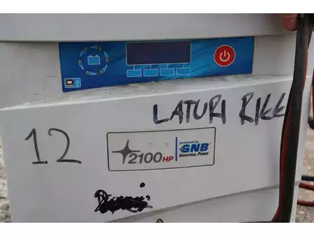 Elektryczne 4-kołowe 1996  Hyster J1.60XMT (37)