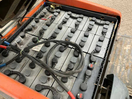 Carrelli elettrici 4 ruote 1999  Boss KE20-66 (12)